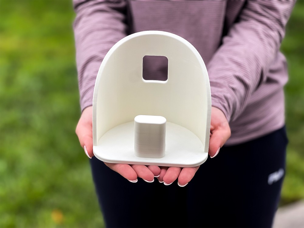 VR Mount – 3D Printed Secure Headset Holder for Wall