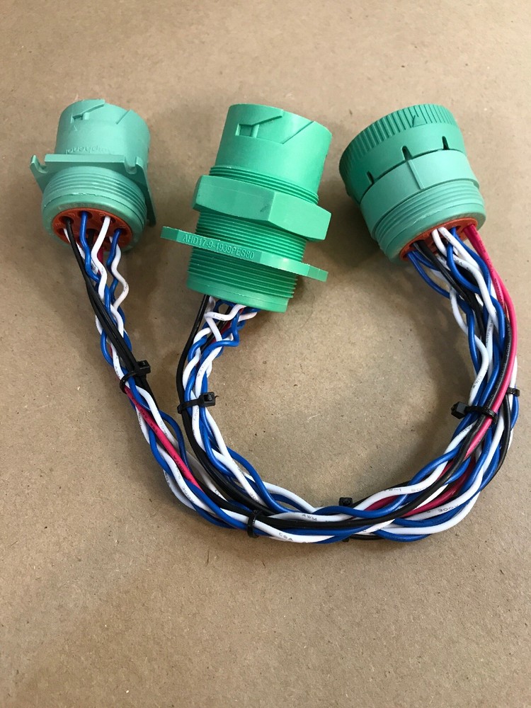 Nexiq Integrated 9-Pin Cable Splitter