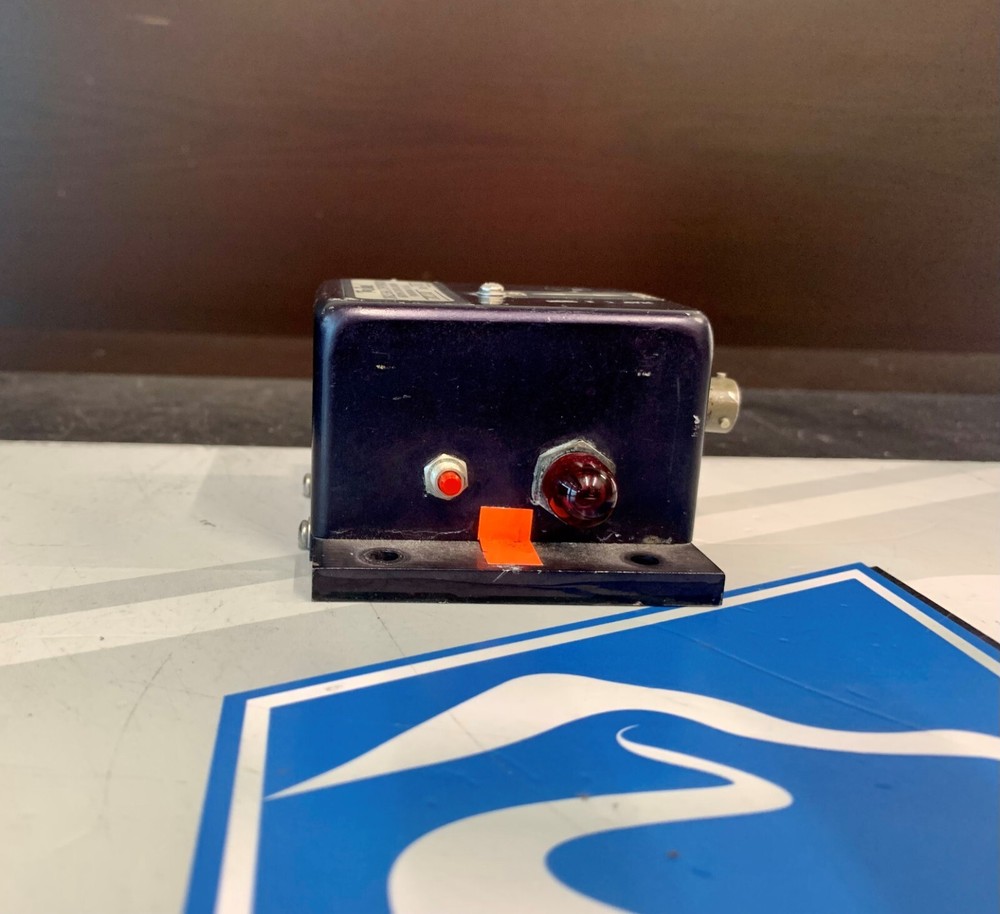 Impact Switch 28DCL1Z400 Removed Working