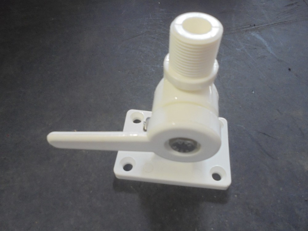 ANTENNA 2 WAY RATCHET MOUNT  WHITE BASIC  NYLON VHF GPS MOUNT