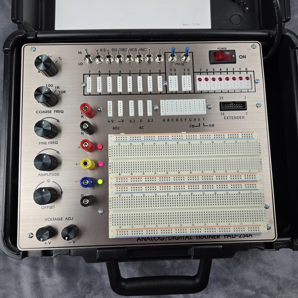 RSR Analog Digital Trainer PAD-234A, Great for Prototyping Circuits!