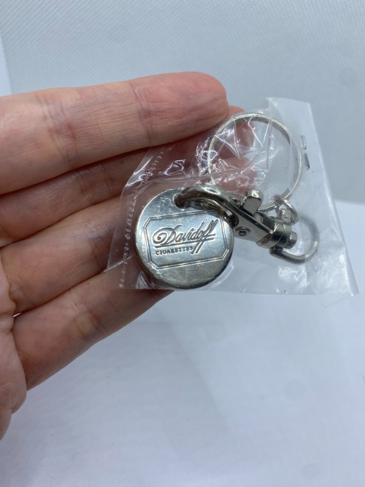 Davidoff Cigarettes Keychain Clip - Silver Tone - New In Package