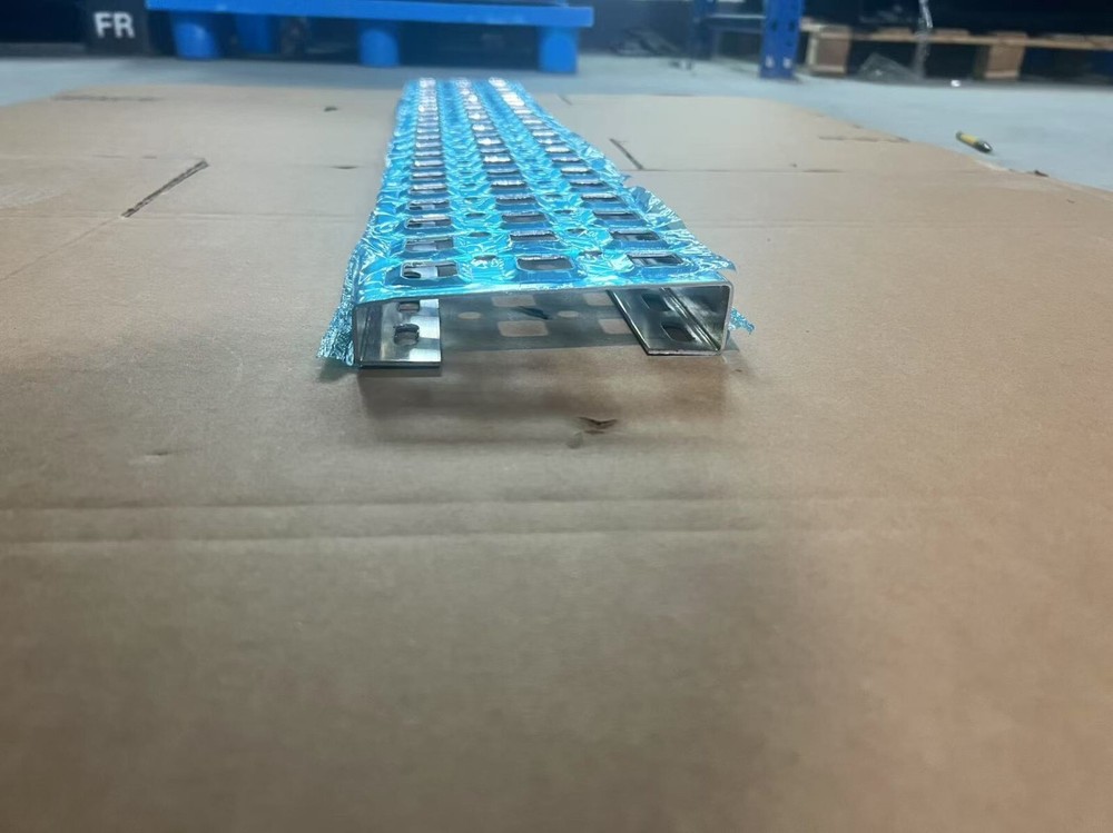 Lower Step Long 35" For International Prostar