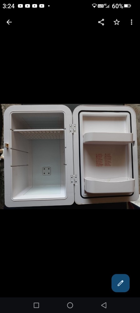 Personal Mini Fridge Black Cooler Warmer 150-32147