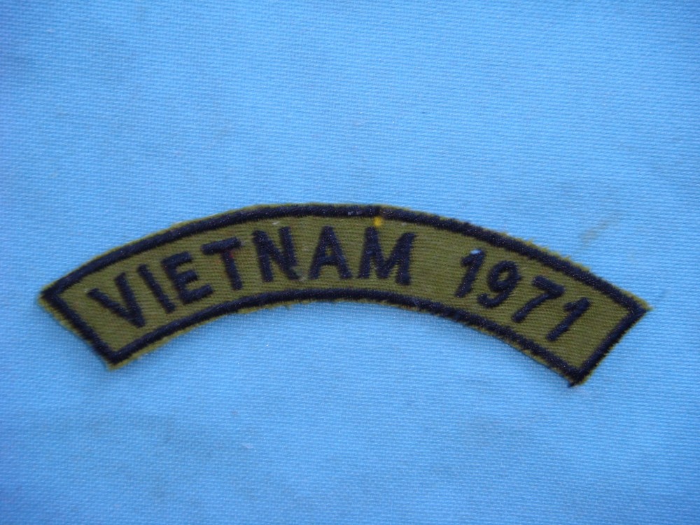 SUBDUED TAB PATCH VIETNAM 1971  YEAR