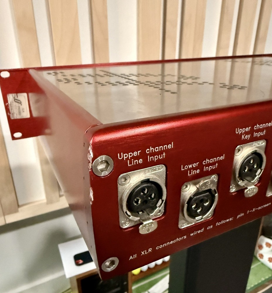 Focusrite Red 3 Compressor / Limiter + Transformers In And Out