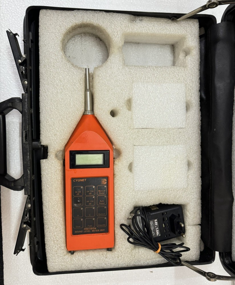 CYGNET PRECISION SOUND LEVAL METER 2031