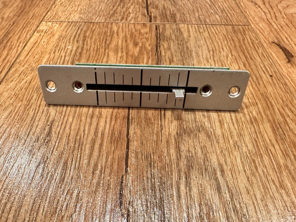 Numark Mixdeck Double Deck Controller CH1/CH2 Slider Assembly