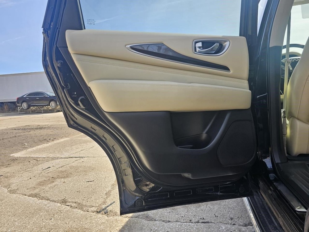 QX60 2017 Headrest 2438202