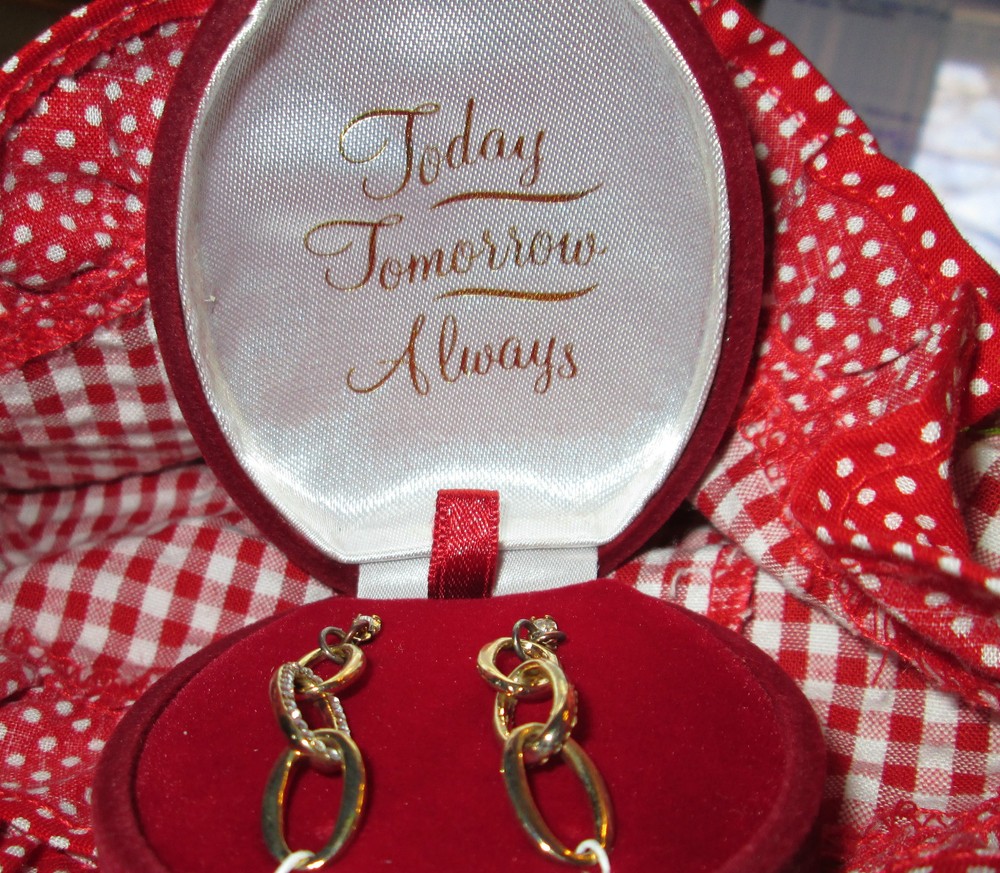 Domani Three Link Today Tomorrow Always Goldtone & Rhinestone Earring