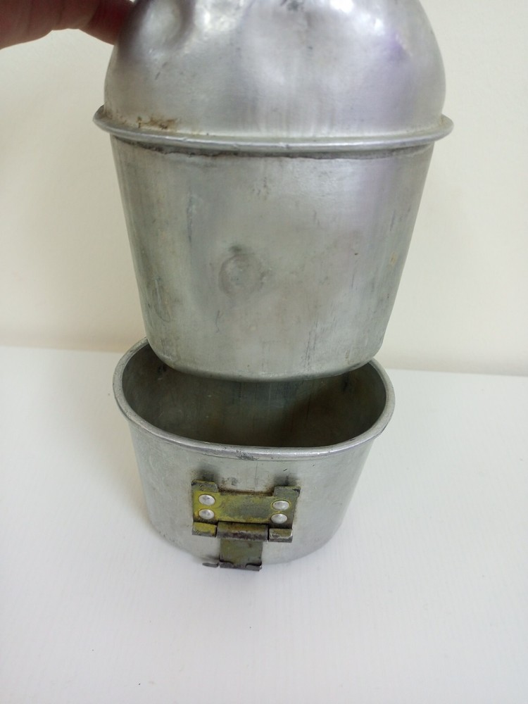Army Canteen Water Bottle And Cup Set With Case