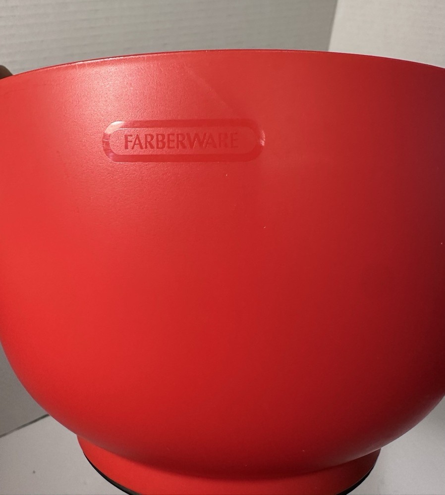 Farberware 2 Piece Prep and Mixing Plastic Bowl Set Red 3.5 Quart & 4.5 Quart