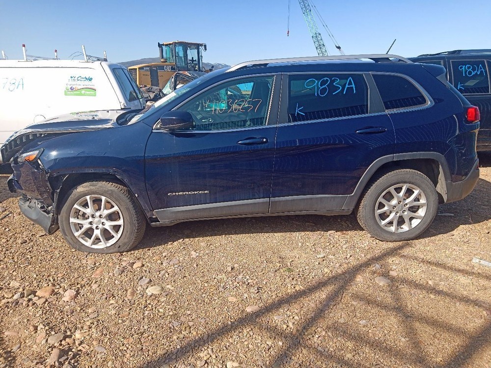 Front Passenger Right from 2014 Jeep Cherokee 11879204