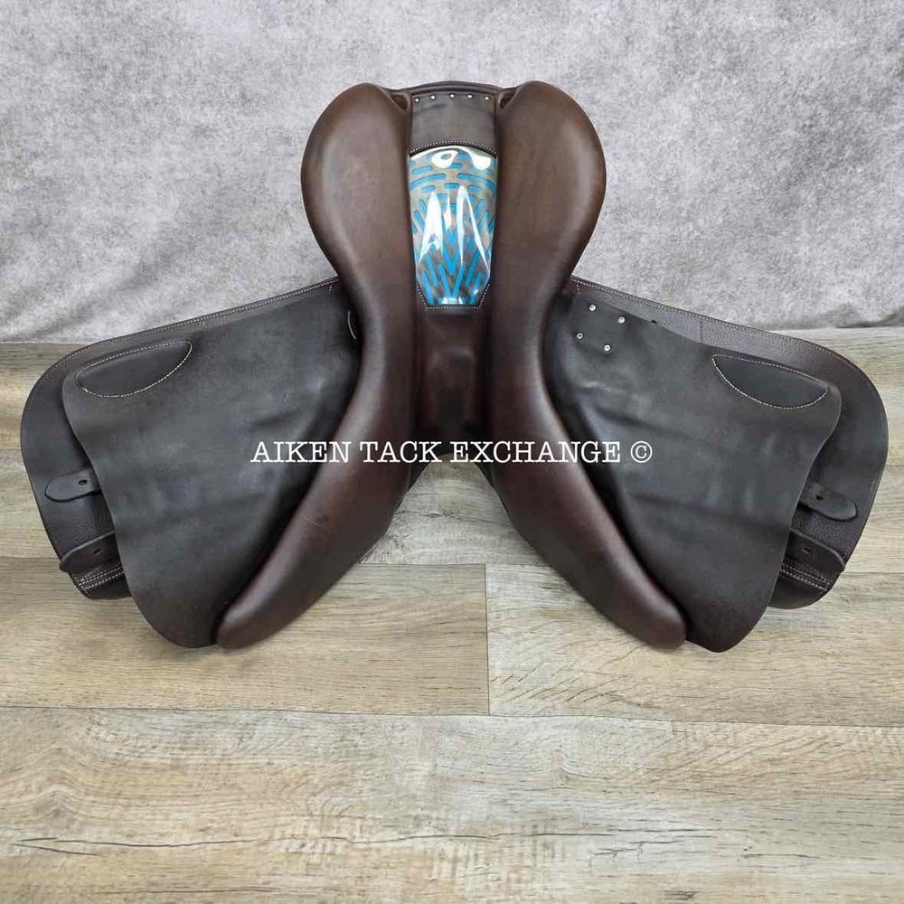 2019 Voltaire Blue Infinite Close Contact Jump Saddle, 17.5" (Read Description)