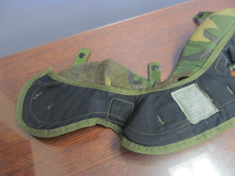 USED Interceptor Yoke & Collar Outershell Medium Camouflage & Throat Protector