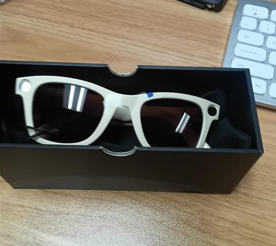 Parameters smart glasses model e03S