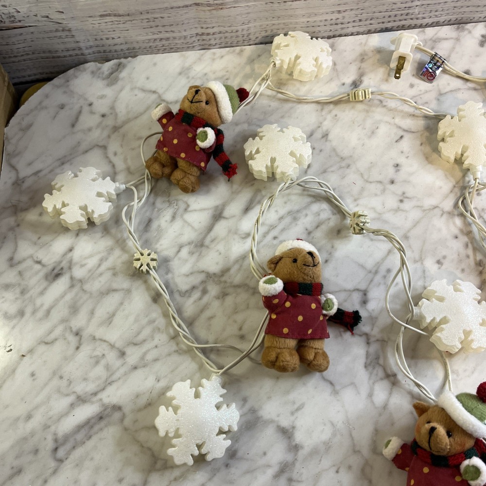 Avon Holiday Bear Light string Snowflake Vintage 2005 Topwell 128in String Light