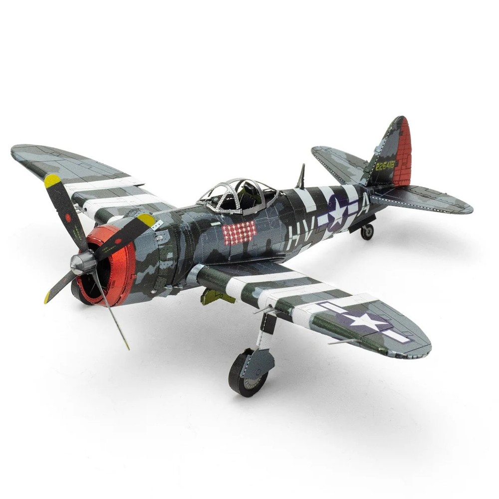 Metal Earth ME1002 P-47 Thunderbolt