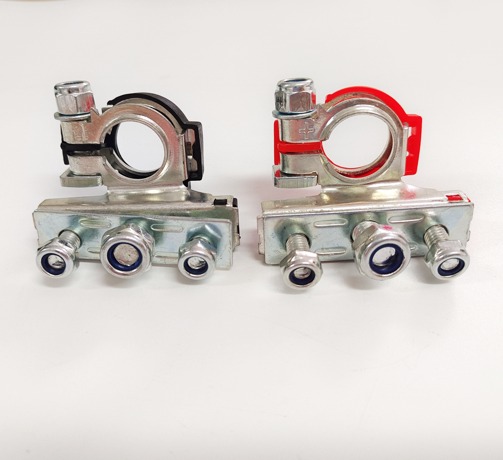 2Pcs Auto Battery Terminal Quick Connector Cables Clamps 3 Way Positive Negative