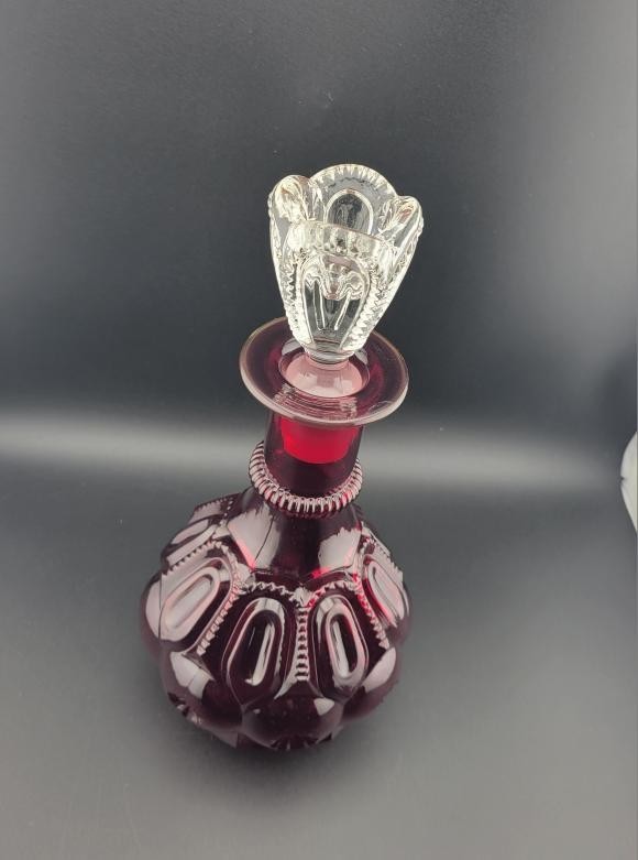 L E Smith Moon And Star Vintage Ruby Red Glass Decanter with Stopper