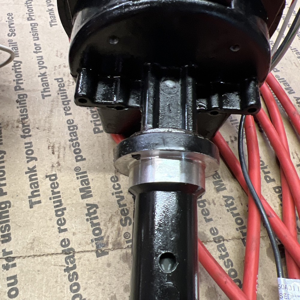 Mercruiser thunderbolt IV distributors (2)