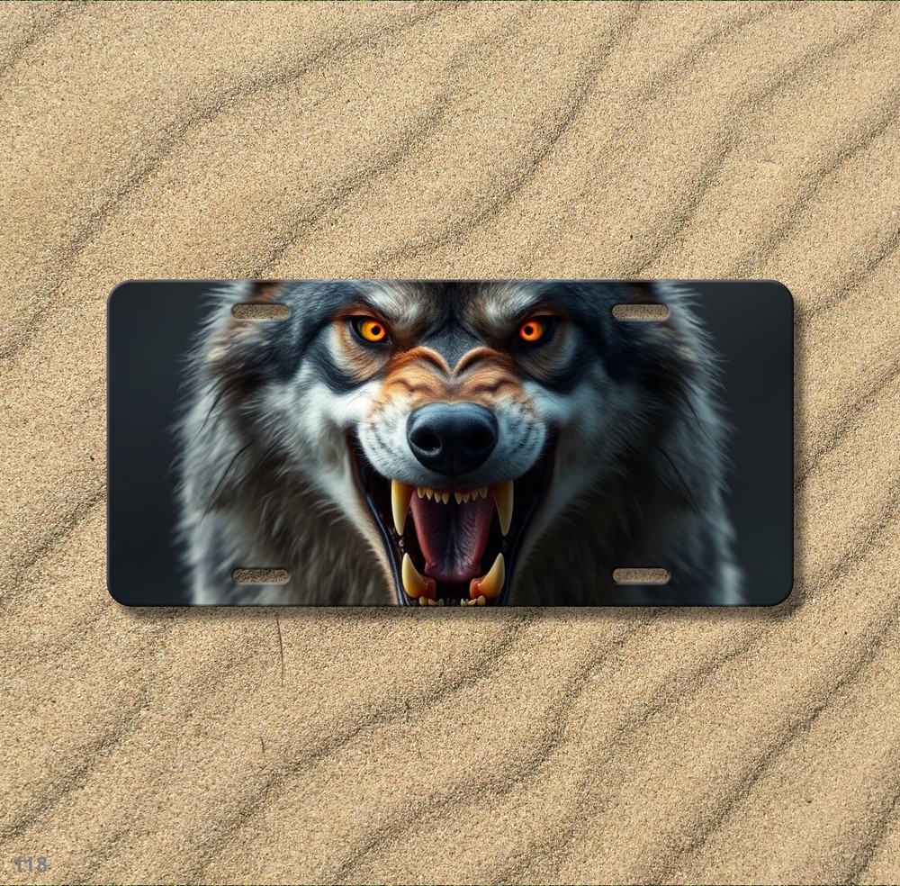 Powerful Wolf License Plate Fierce Expression Optional Text Decorative Plate Spe