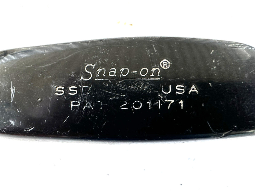 Snap-on Tools SSDM80B Interchangeable Magnetic Bit Driver Black Handle