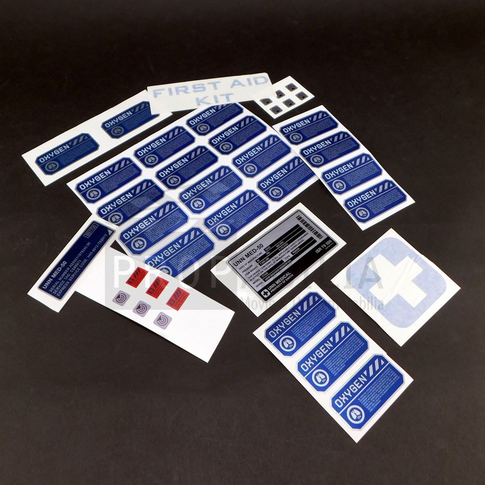 THE EXPANSE UNN Medical Kit Graphics Original Prop (7696-8106)