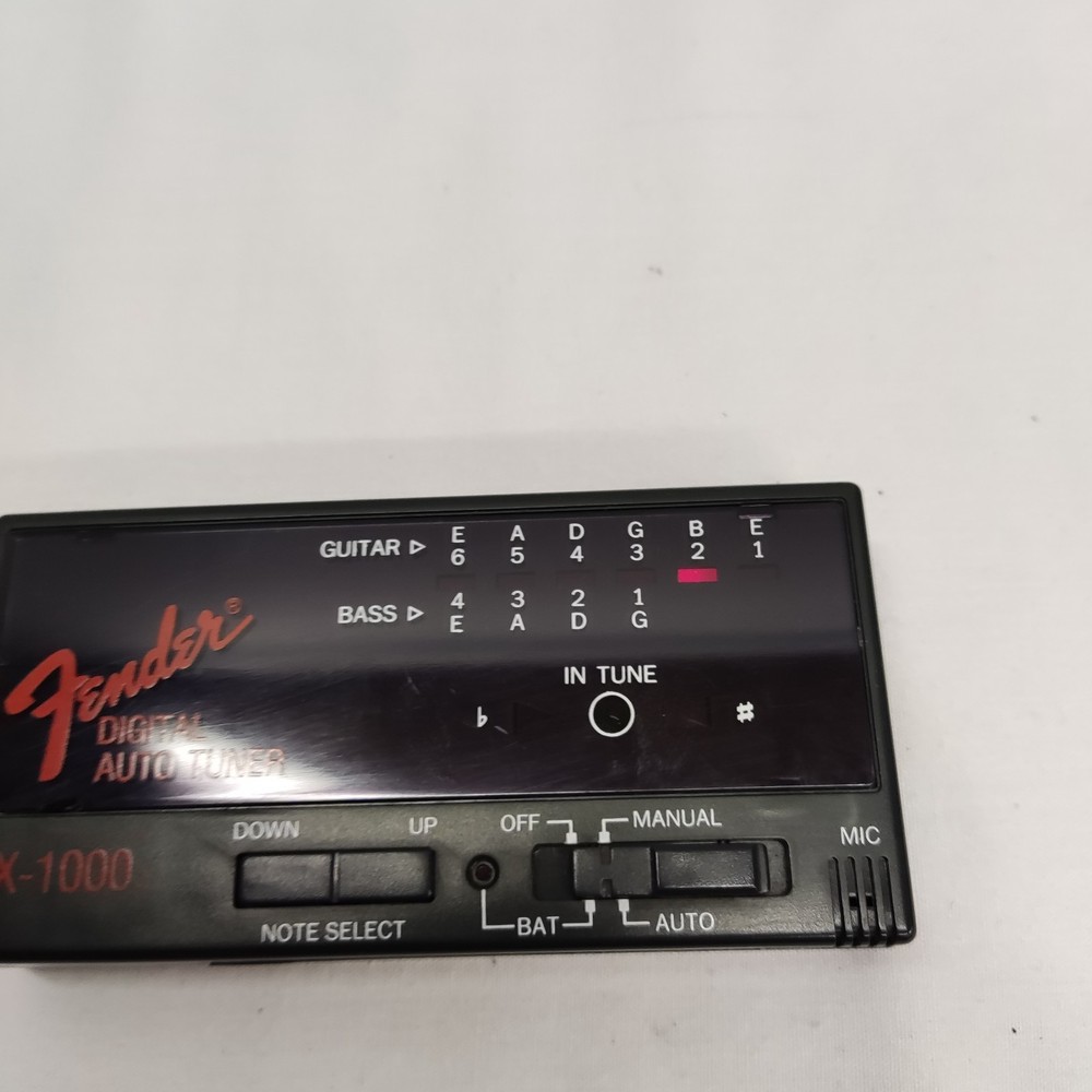 FENDER DIGITAL AUTO TUNER TX-1000 & CASE