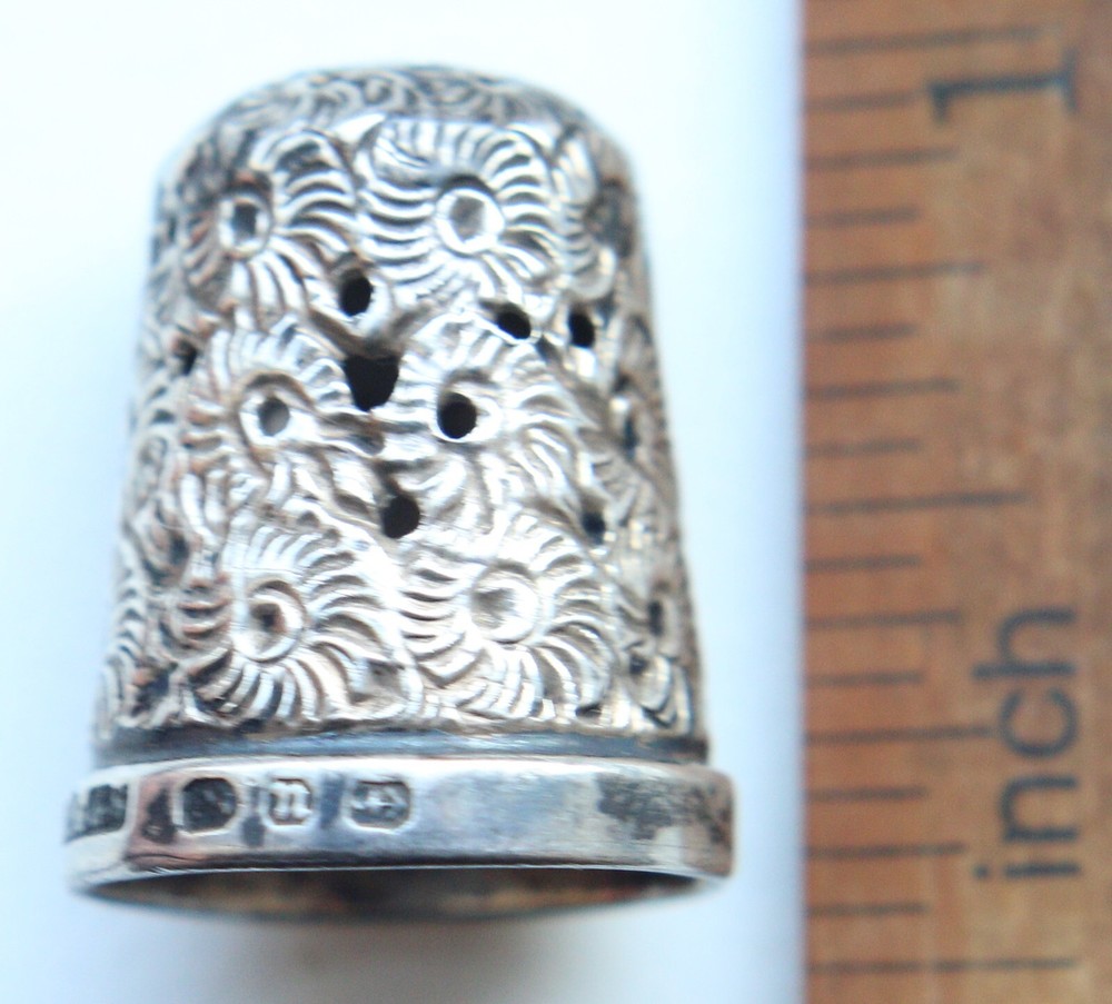 Vintage Sterling Silver Thimble 4.2 gram