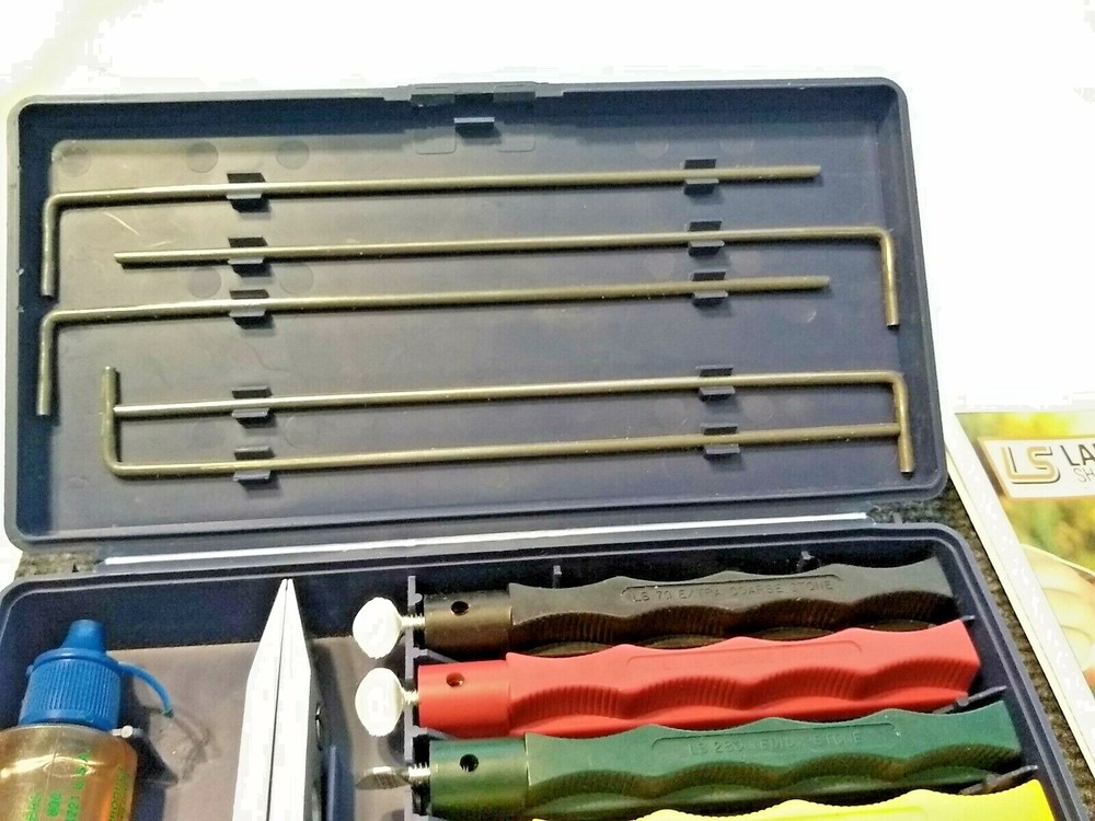 LANSKY Deluxe Controlled Angle Knife Sharpening System, W/ Manual