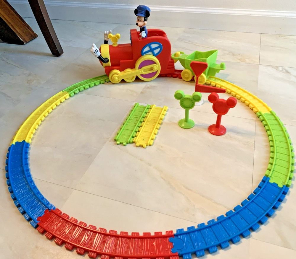 Mickey Mouse Clubhouse Magic Choo Choo Train