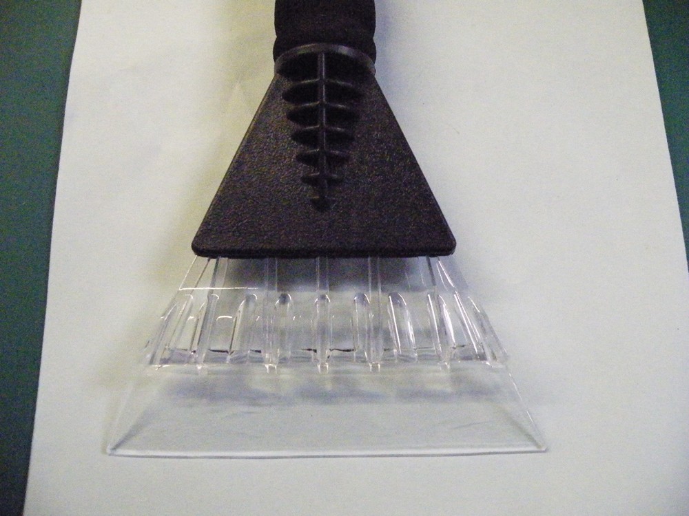 ICE SCRAPER BY PACE (dynamite products) x 20 PIECES BULK