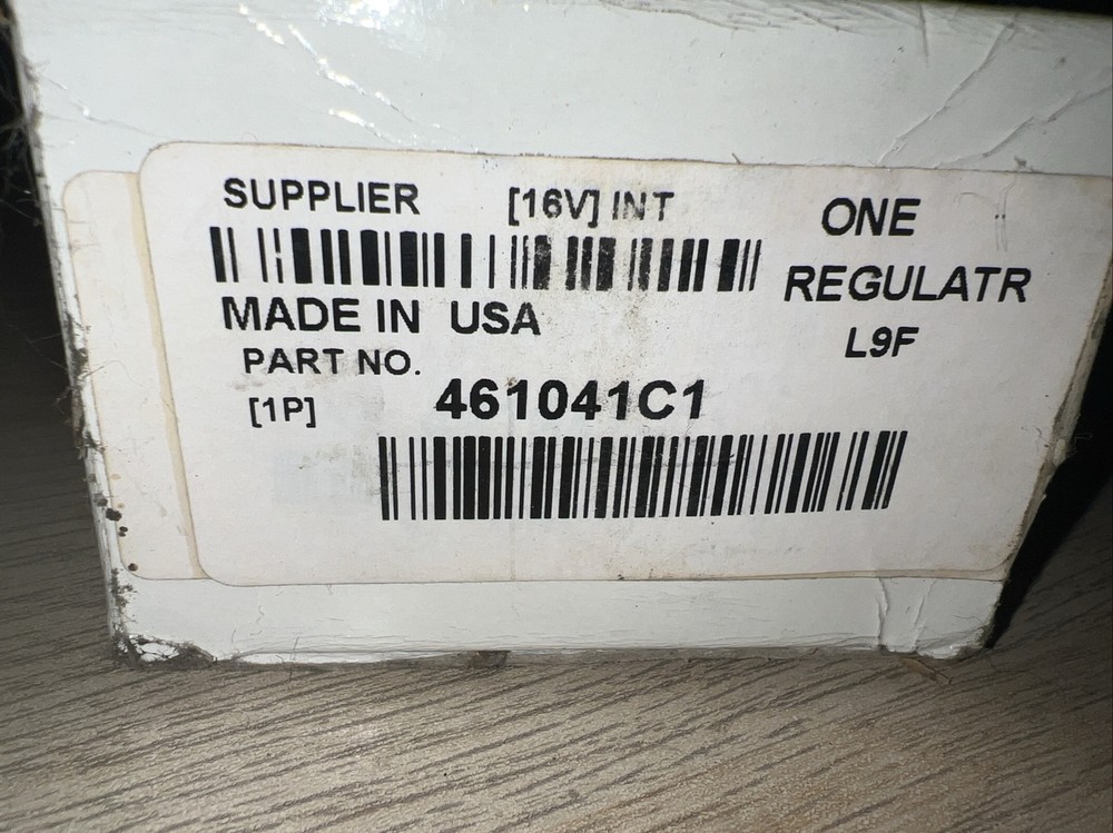 International Regulator 14 VOLT 461041C1