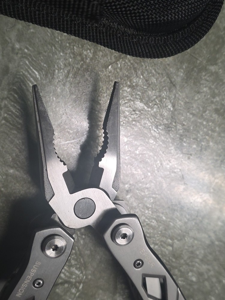 GERBER Suspension Multi-Tool Gray WITH Sheath — Great Condition