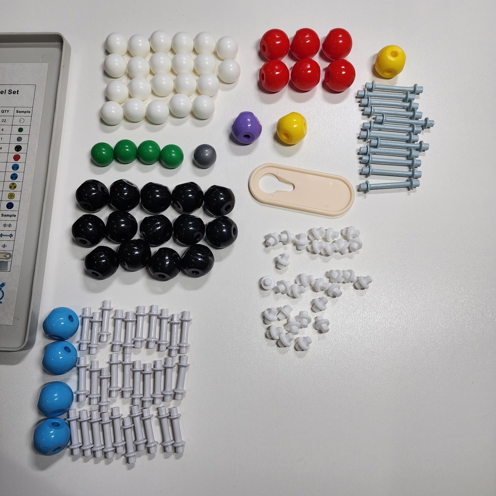 Atomic Architect Chymist Molecular Modeling Kit 125 Piece Set Student Edition