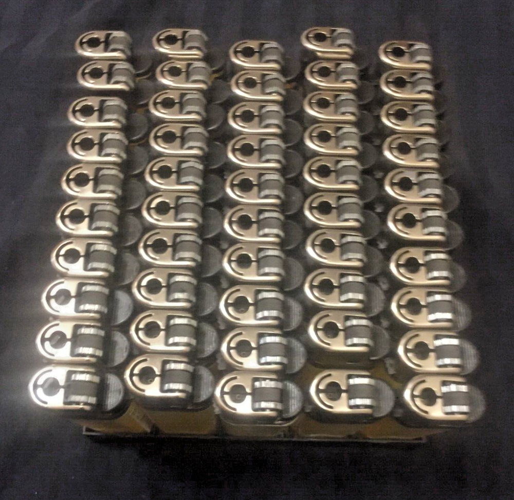 Yellow Wt Silver Cap Disposable Lighters Adjustable Flame (50) Display