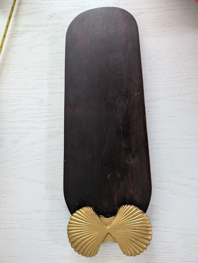 Rubel&Co, Dark Wood Cheese Board With Shell Decor