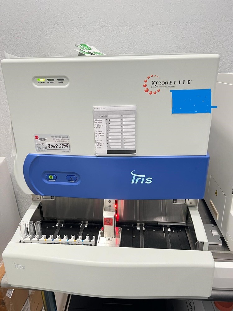 iQ200 Elite Microscopy Analyzer