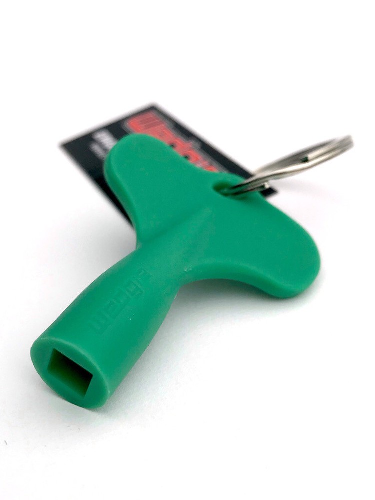 Wedgie Ergonomic Drum Key with Keychain | Green | 1 pc