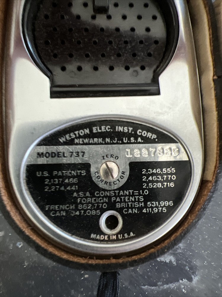 Vintage WESTON MASTER III 737 Light Meter In Leather Case