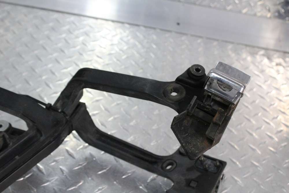 1994 HONDA ST1100A ABS SADDLEBAG CASE MOUNTING BRACKET MOUNT SET PAIR