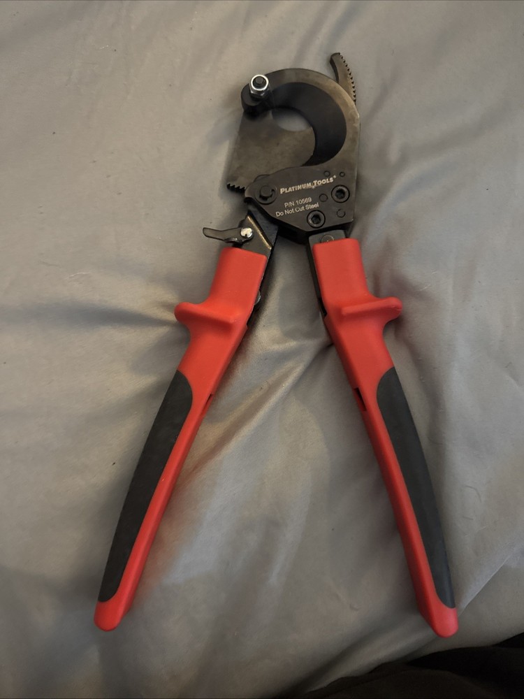 Platinum Tools 10569C 500 MCM Cable Cutter, Ratcheted,