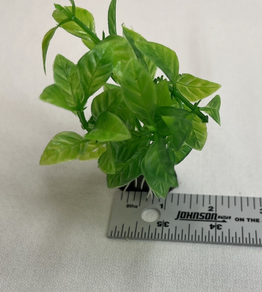 2 PC Xunyee Plastic Aquarium Plants