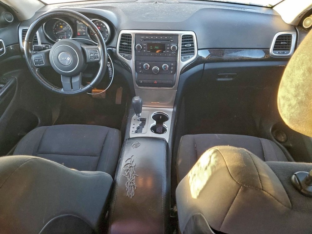 CHERGRAND 2012 Glove Box 4982642