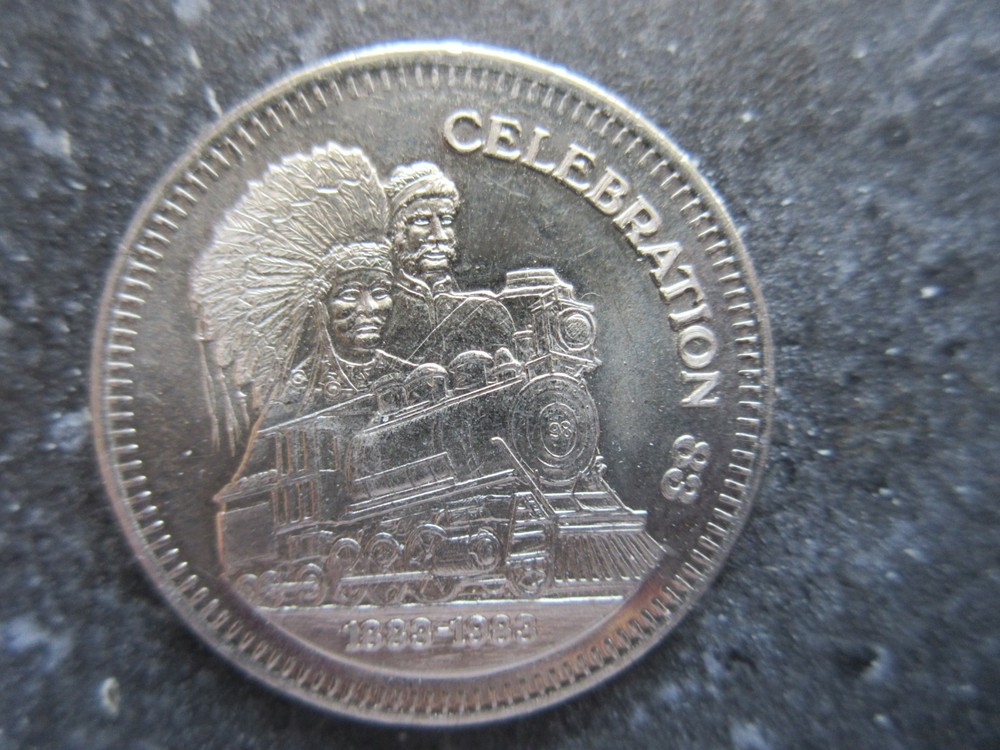 1983 Medicine Hat Dollar Celebration 83