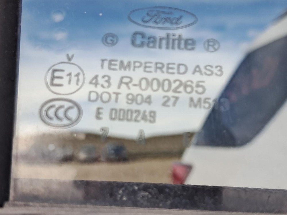 EXPLORER 2018 Front Door Trim Panel 1585863