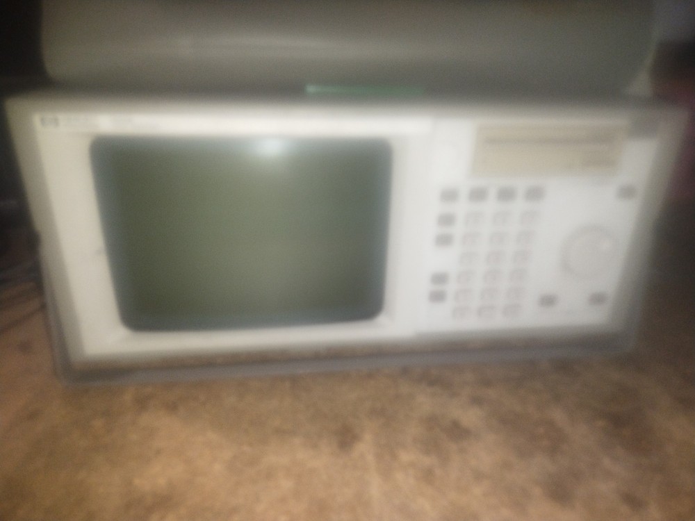 HP Hewlett Packard 1650B Logic Analyzer. Accessories/ Floppy Discs, Connectors