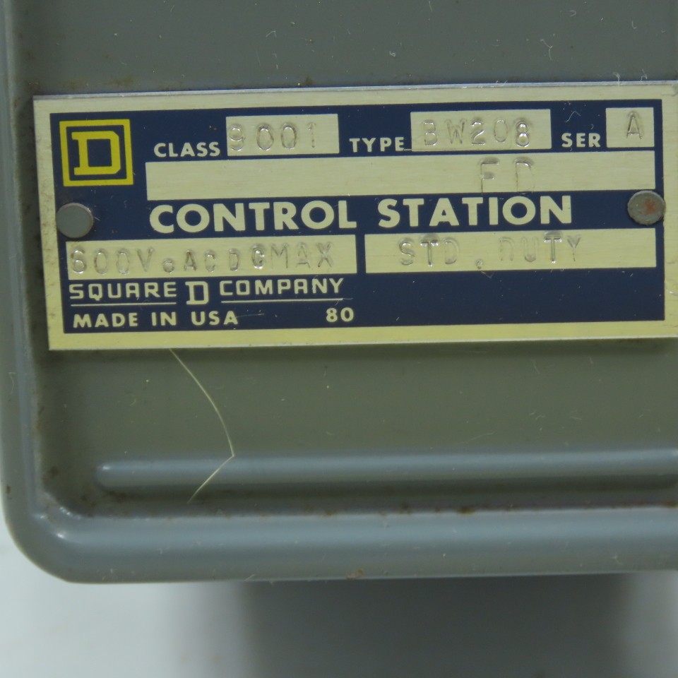 Square D BW208 FD 3-Position Spring Return Control Station Up/Down 600V