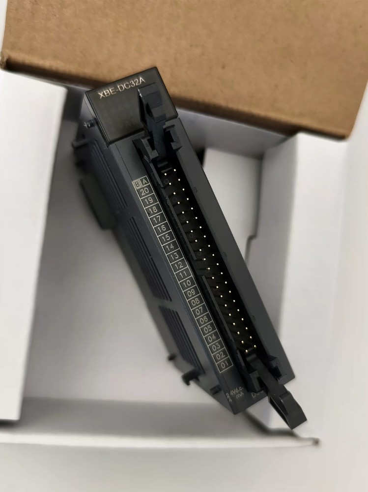 1pcs LS XBE-DC32A Programmable Logic Controller
